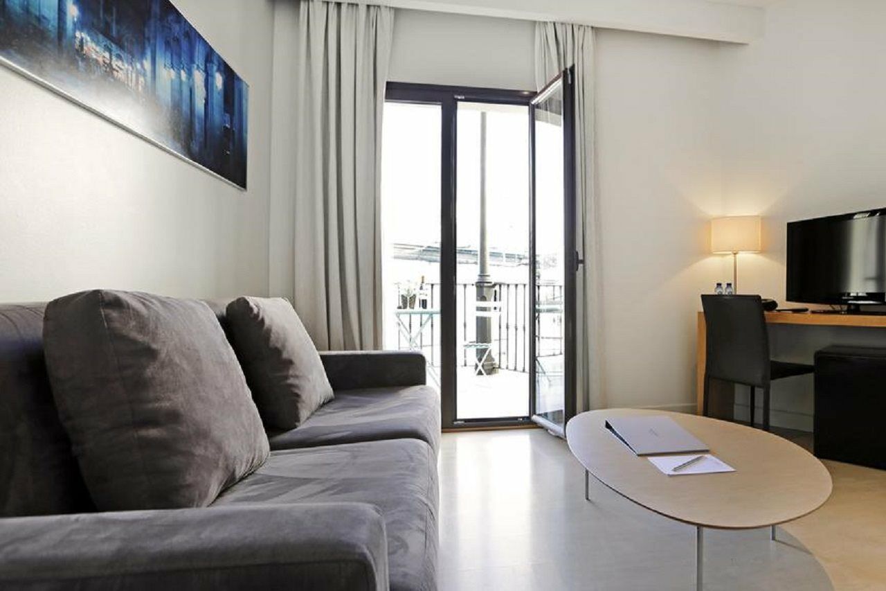 Arc La Rambla Hotel Barcelona Kültér fotó